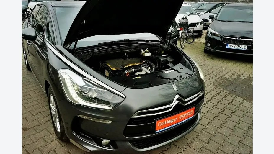 CITROEN DS5 -