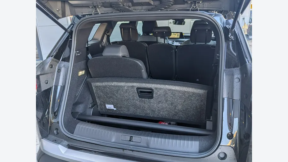 PEUGEOT 5008 -