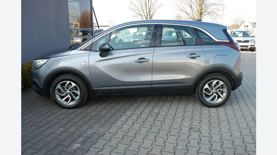 OPEL Crossland X -