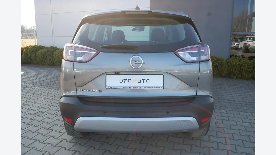 OPEL Crossland X -