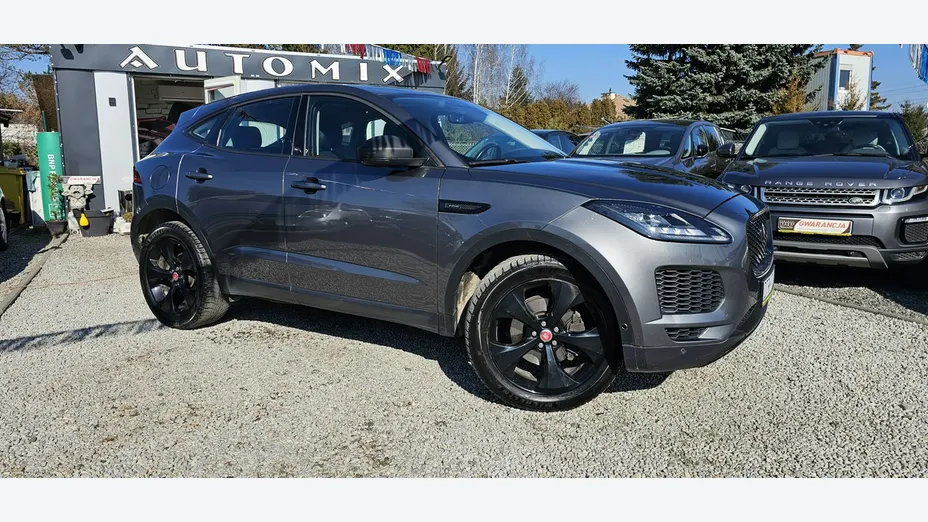 JAGUAR E-Pace -