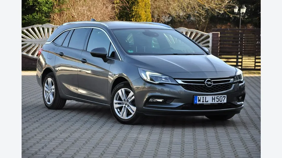 OPEL Astra -