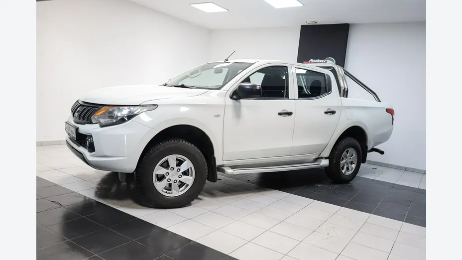 MITSUBISHI L 200 -