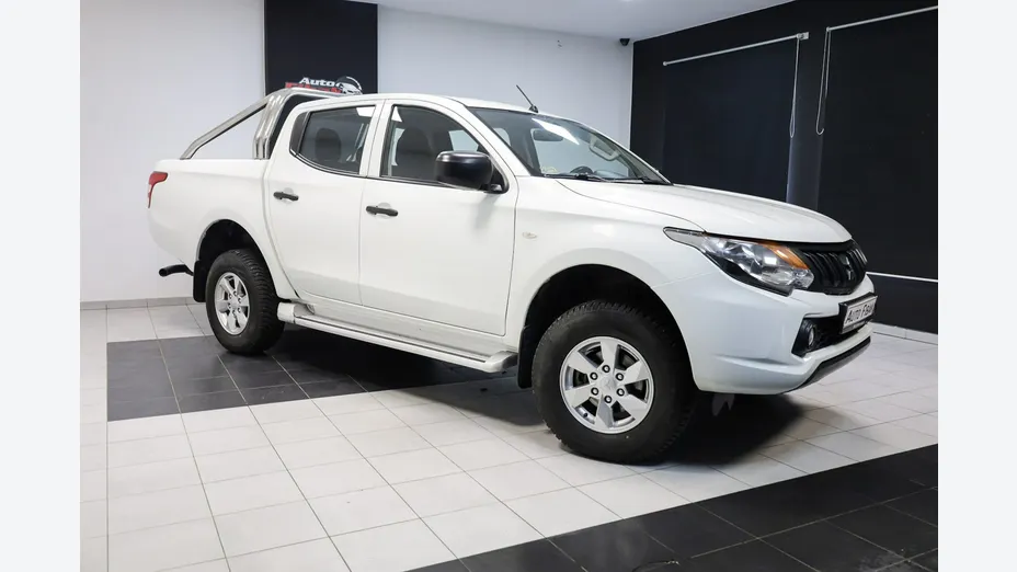 MITSUBISHI L 200 -