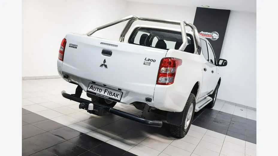 MITSUBISHI L 200 -