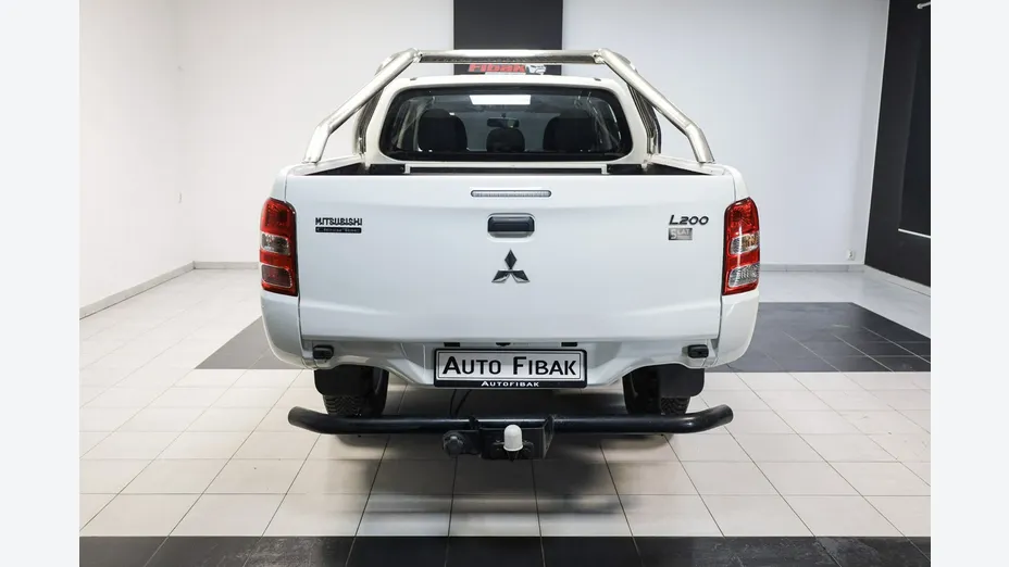 MITSUBISHI L 200 -