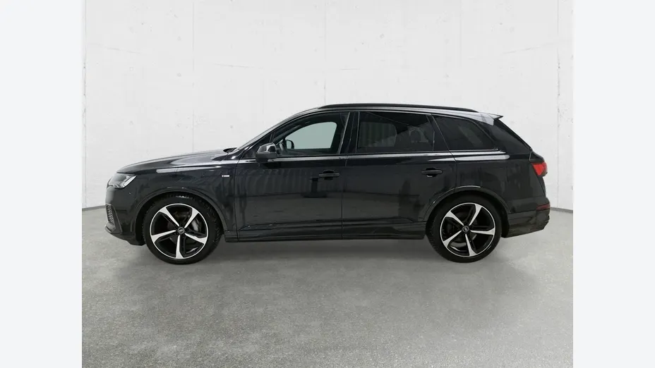 AUDI Q7 -