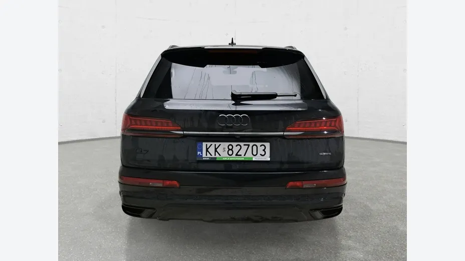 AUDI Q7 -