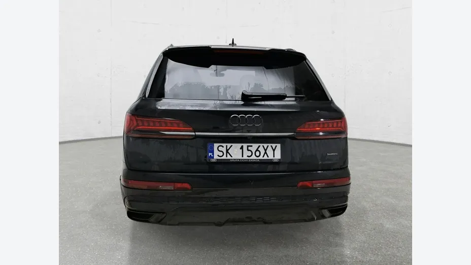 AUDI Q7 -