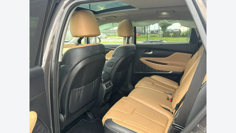 HYUNDAI Santa Fe -