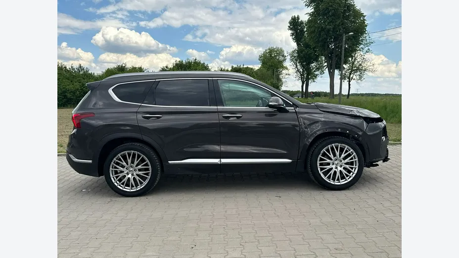 HYUNDAI Santa Fe -