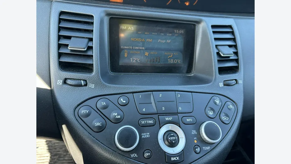 NISSAN Primera -
