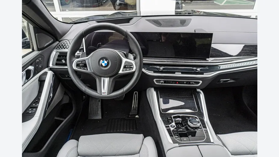 BMW X6 -