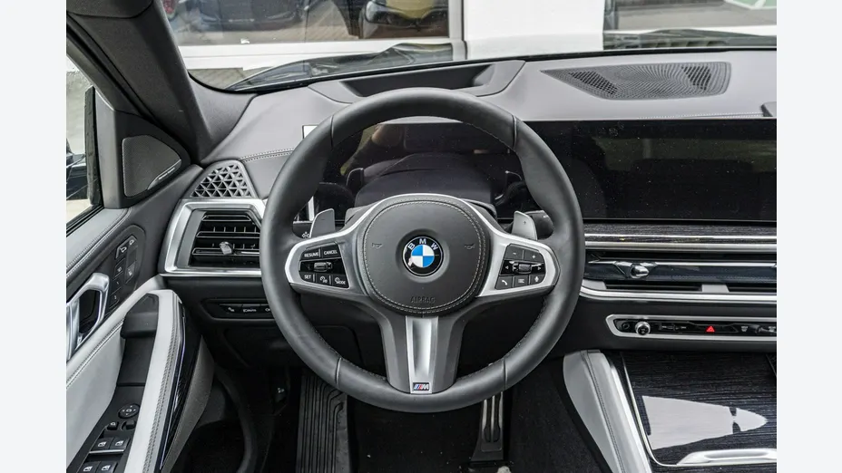 BMW X6 -