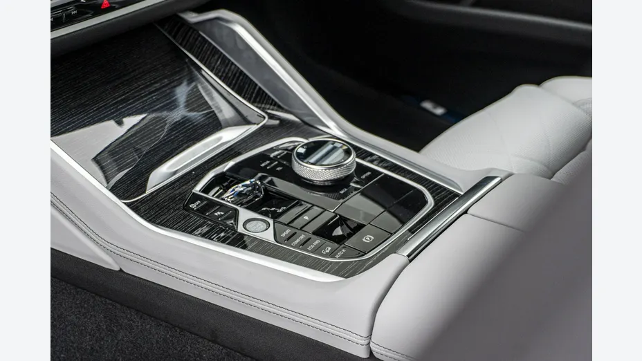 BMW X6 -