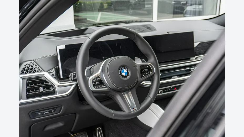 BMW X6 -