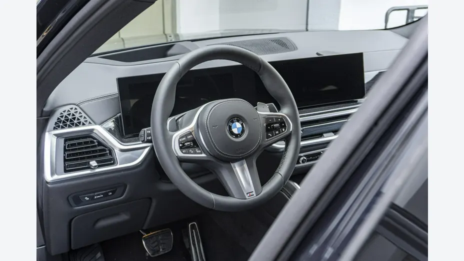 BMW X6 -