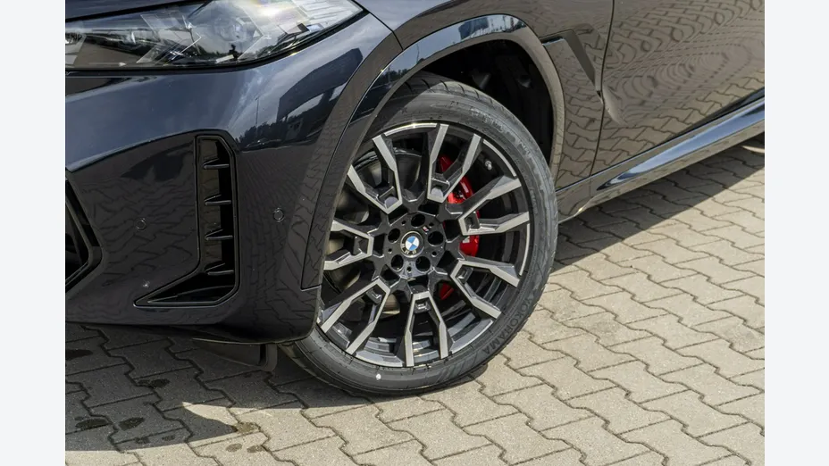 BMW X6 -