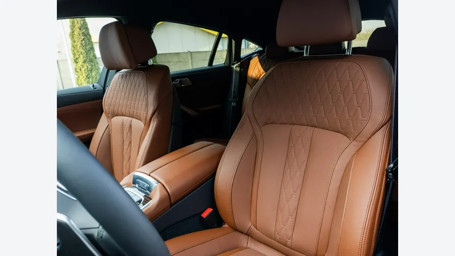 BMW X6 -