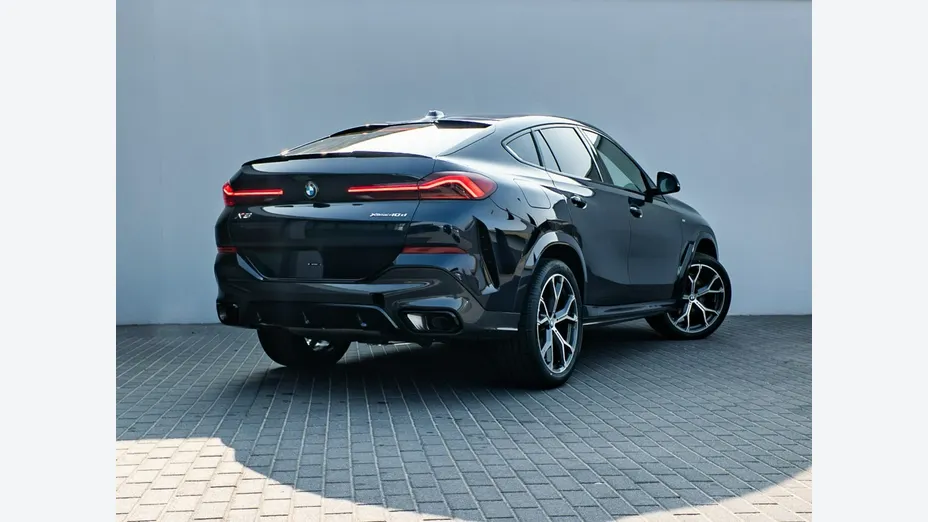 BMW X6 -