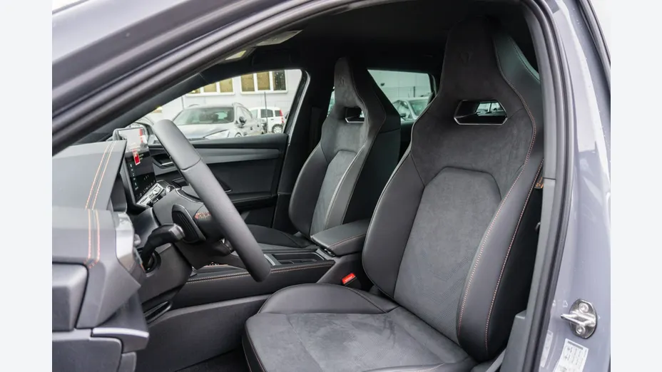 CUPRA Leon Sportstourer -