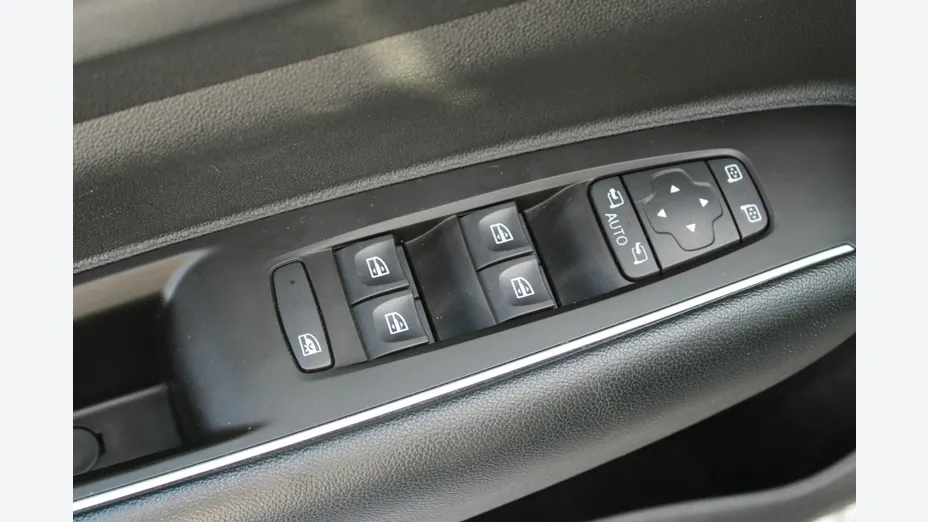 RENAULT Koleos -