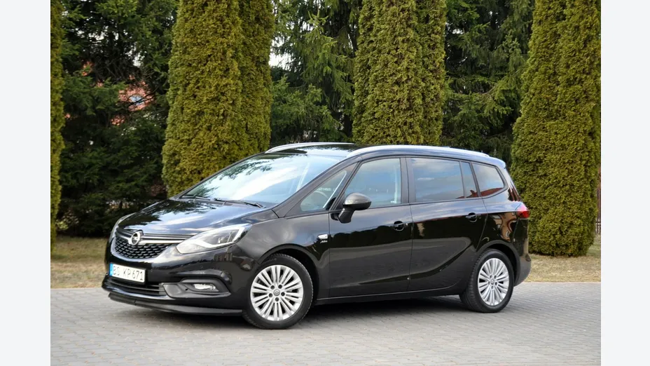 OPEL Zafira -