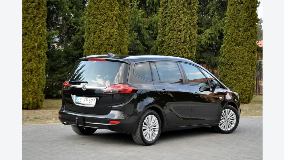 OPEL Zafira -
