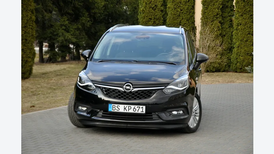 OPEL Zafira -