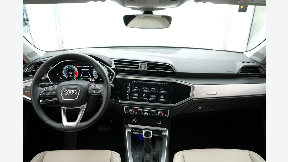 AUDI Q3 Q3 35 TFSI mHEV S-Line S tronic
