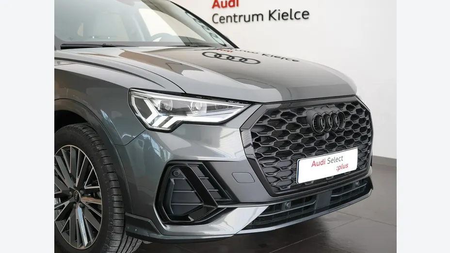 AUDI Q3 Q3 35 TFSI mHEV S-Line S tronic