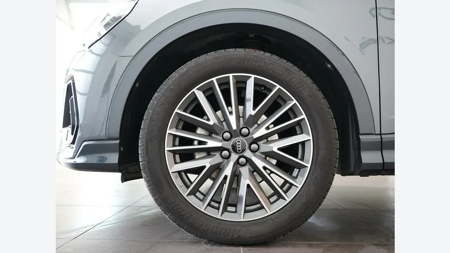 AUDI Q3 Q3 35 TFSI mHEV S-Line S tronic