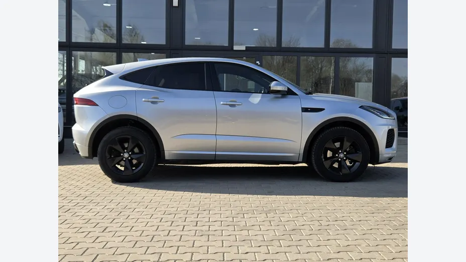 JAGUAR E-Pace -