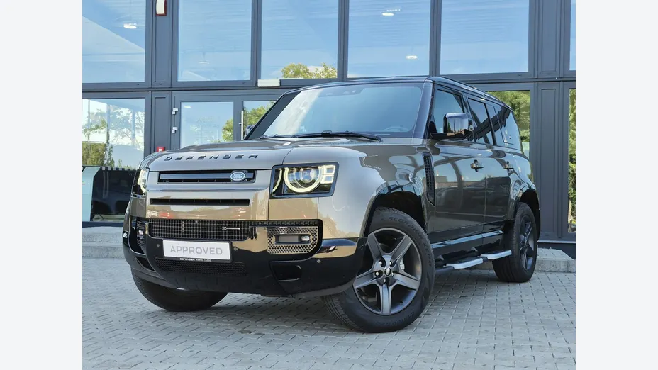 LAND ROVER Defender -