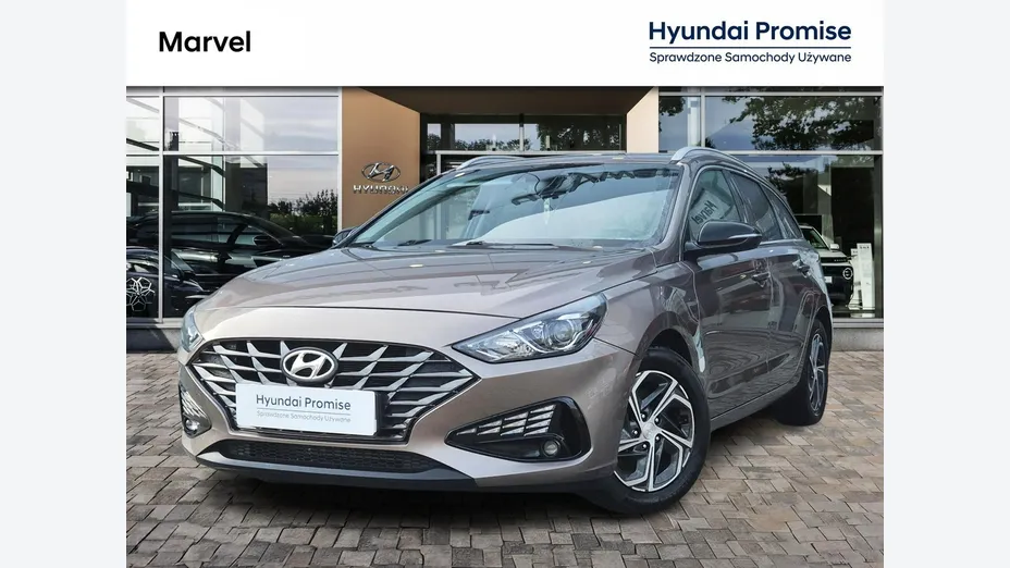 HYUNDAI i30 -
