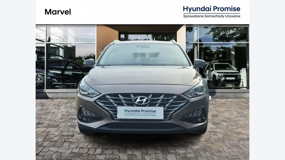 HYUNDAI i30 -