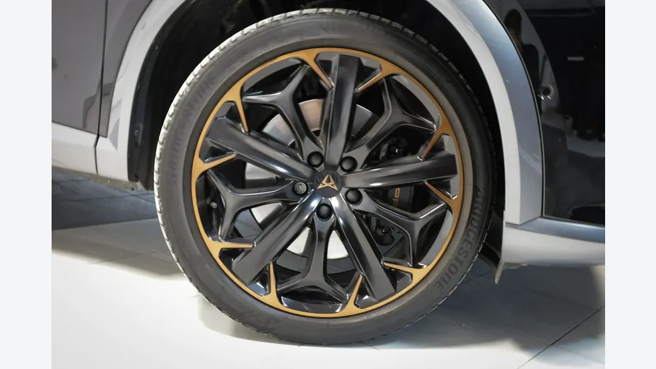 CUPRA Formentor -