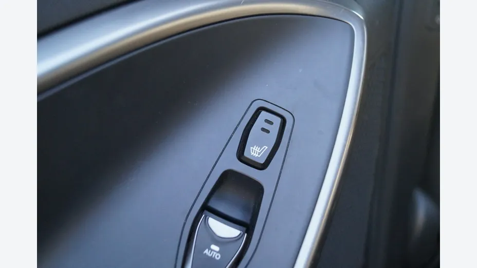 HYUNDAI Santa Fe -