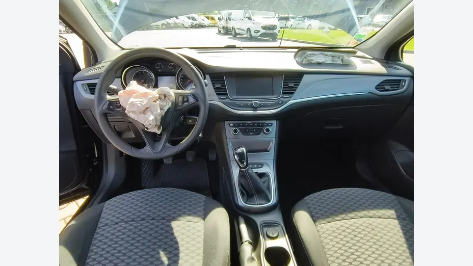 OPEL Astra -