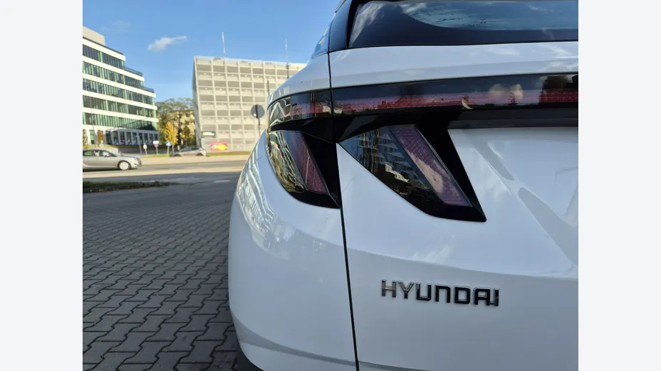 HYUNDAI Tucson -
