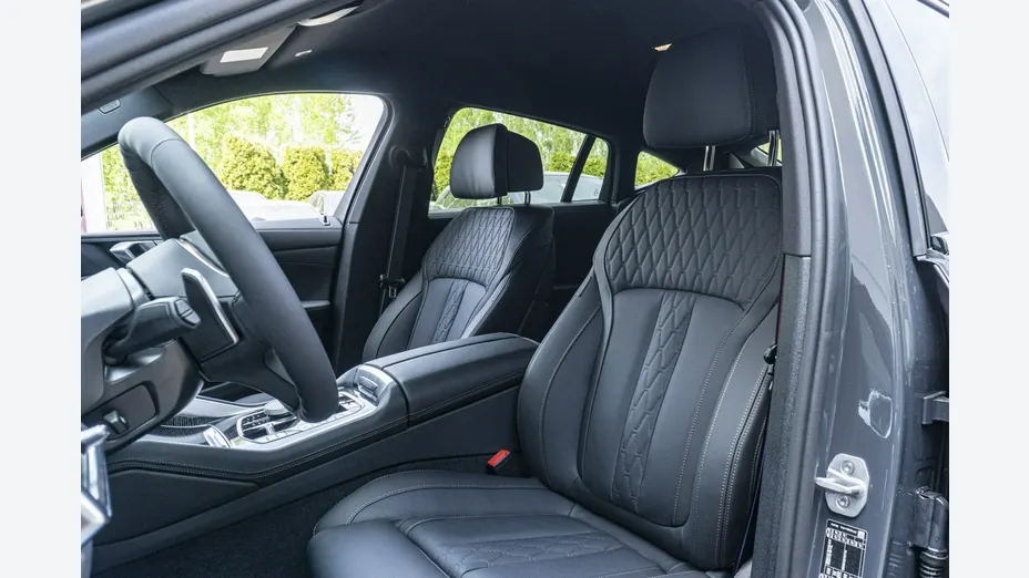 BMW X6 -