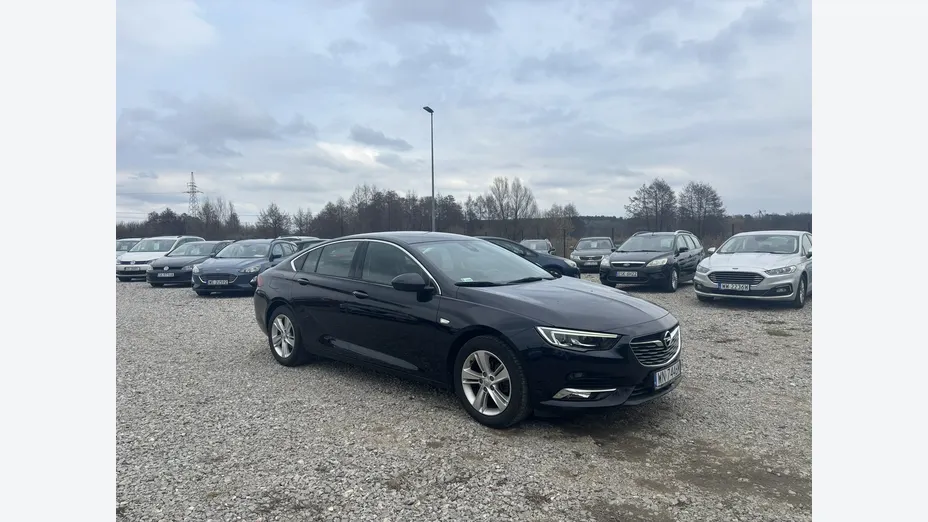 OPEL Insignia -