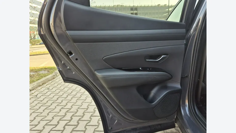 HYUNDAI Tucson -