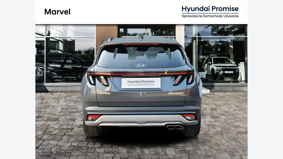 HYUNDAI Tucson -