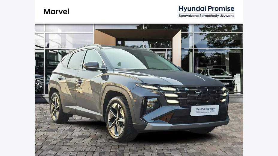 HYUNDAI Tucson -