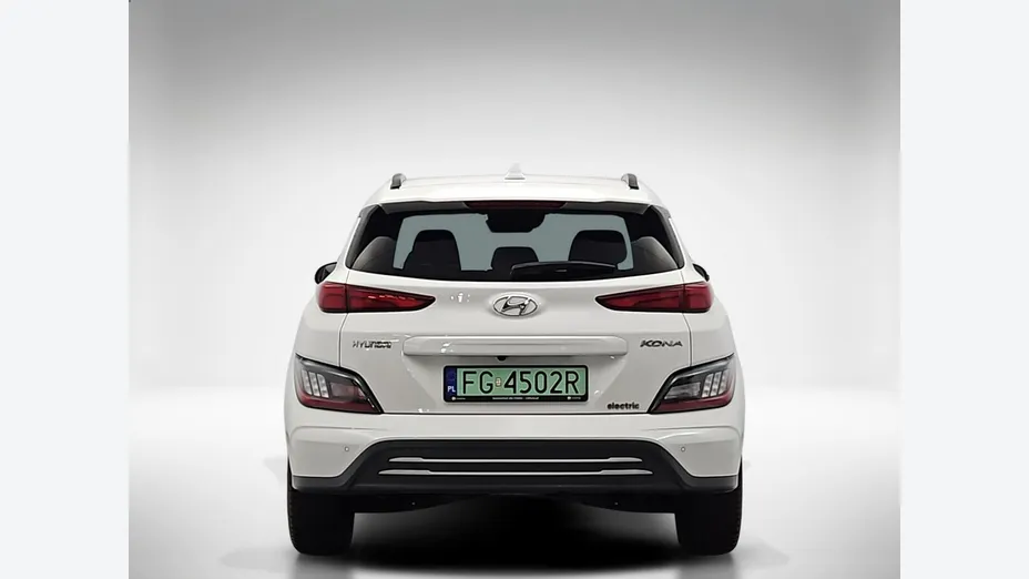 HYUNDAI Kona -
