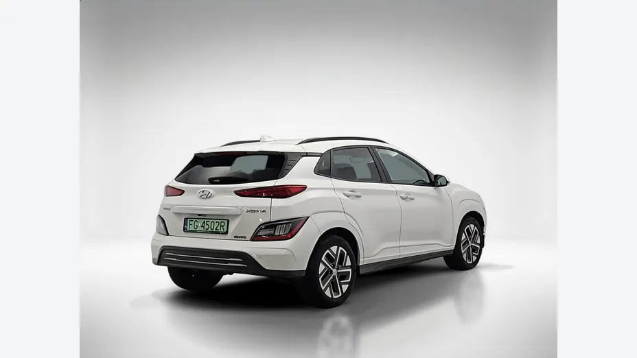 HYUNDAI Kona -
