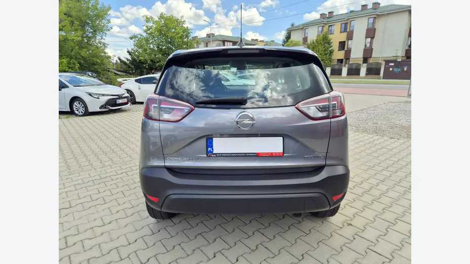 OPEL Crossland X -
