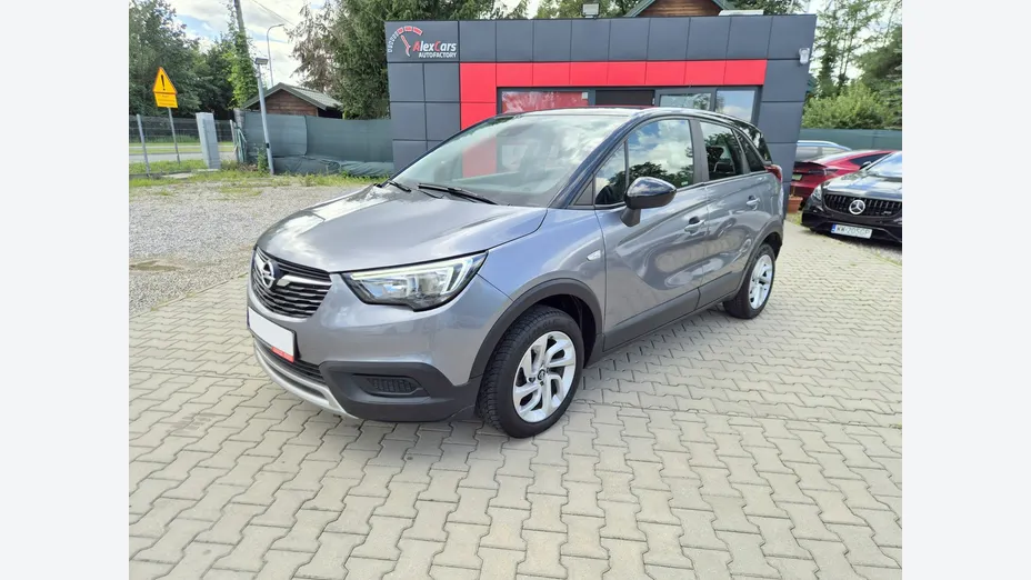 OPEL Crossland X -