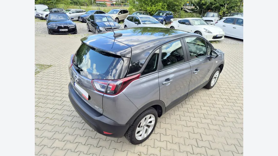OPEL Crossland X -